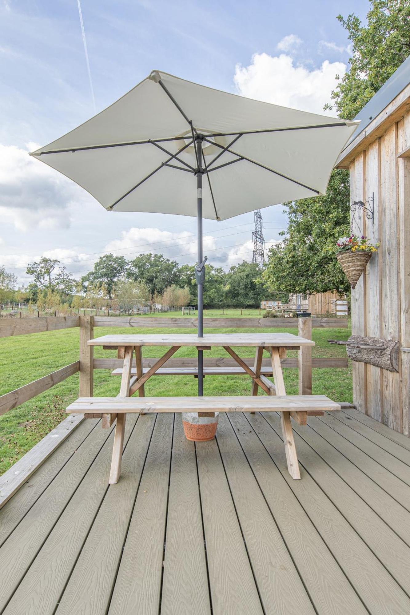 Dartmoor Reach Alpaca Farm Heated Cabins 5 Mins Drive To Dartmoor Bovey Tracey Habitación foto
